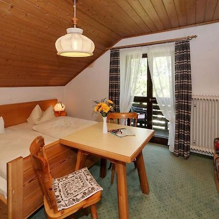 Haus Jupp Hotel Zandt Екстериор снимка