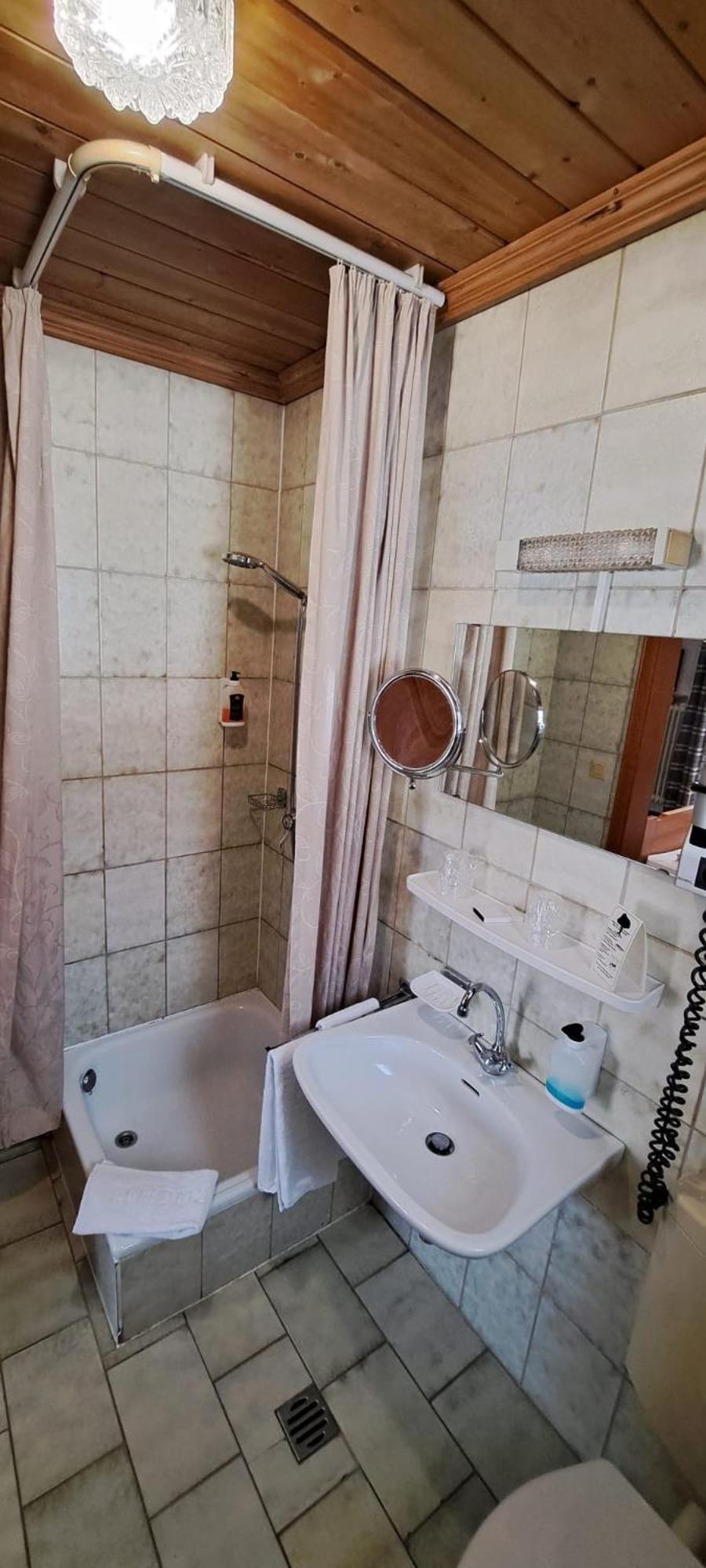 Haus Jupp Hotel Zandt Екстериор снимка
